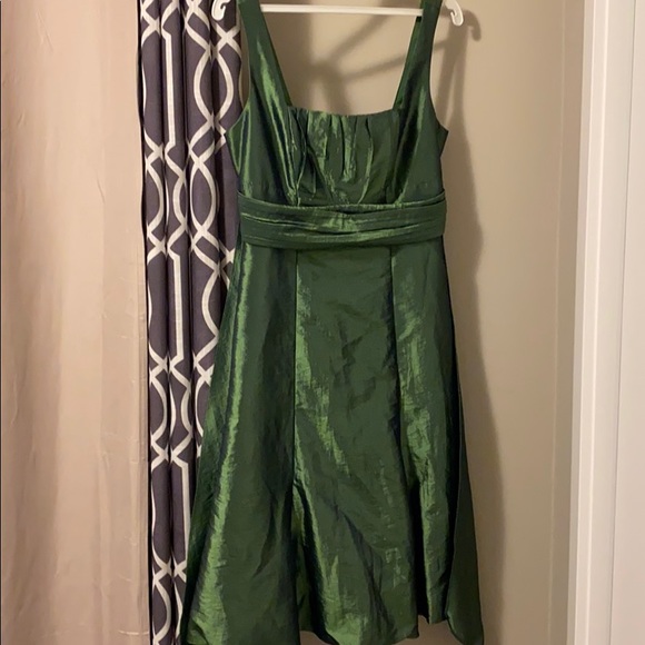 Metallic Emerald Green Dress - Picture 1 of 5